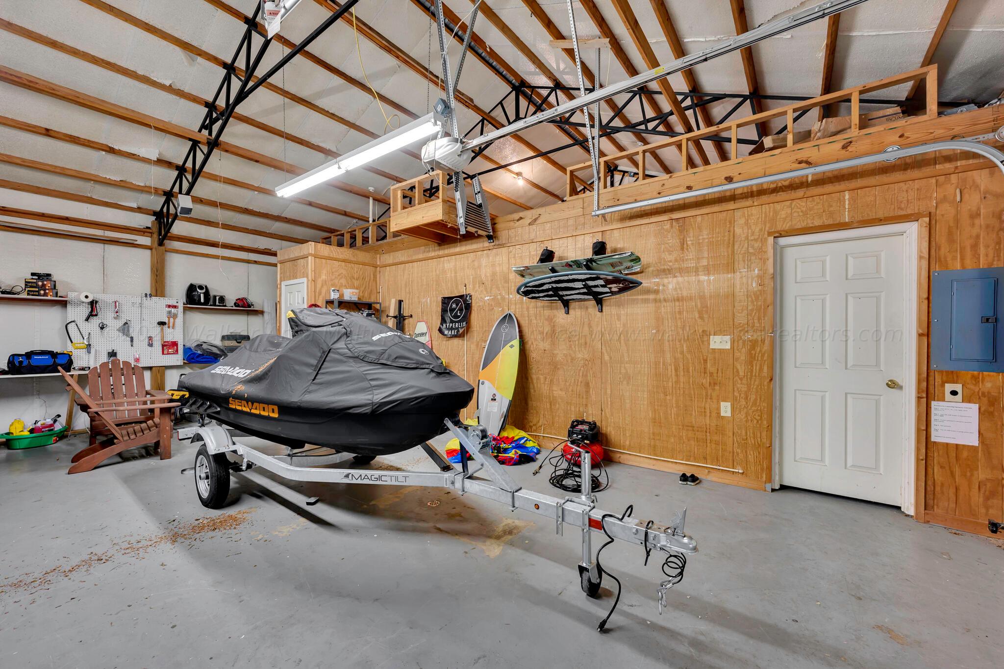 271 COUNTY ROAD 3921