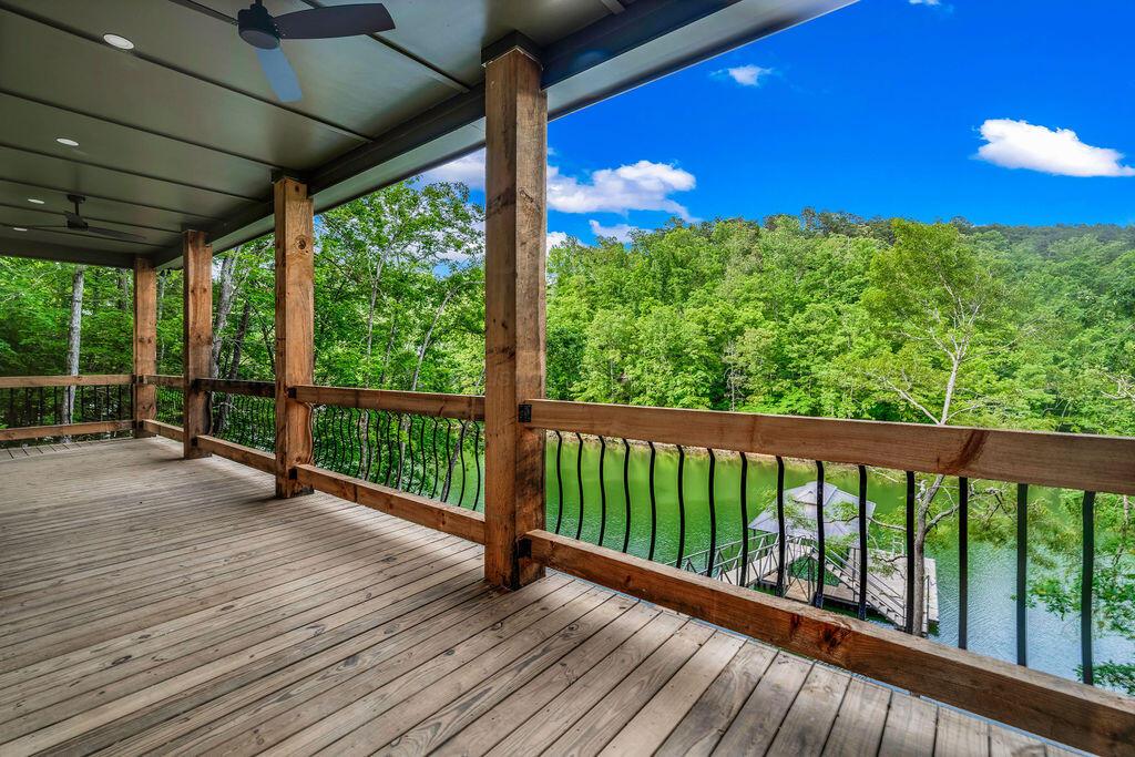 313 LEGENDARY PARKWAY