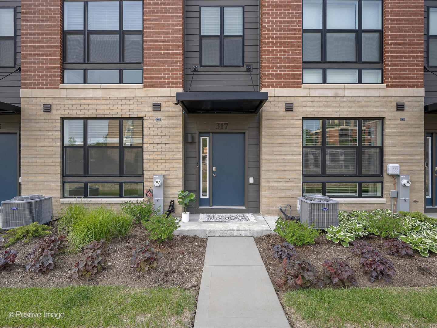 317 Summit Circle