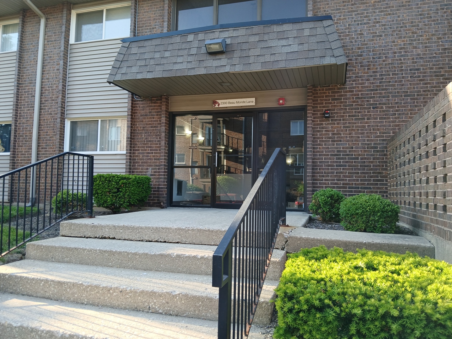 2300 Beau Monde Lane Unit: 103