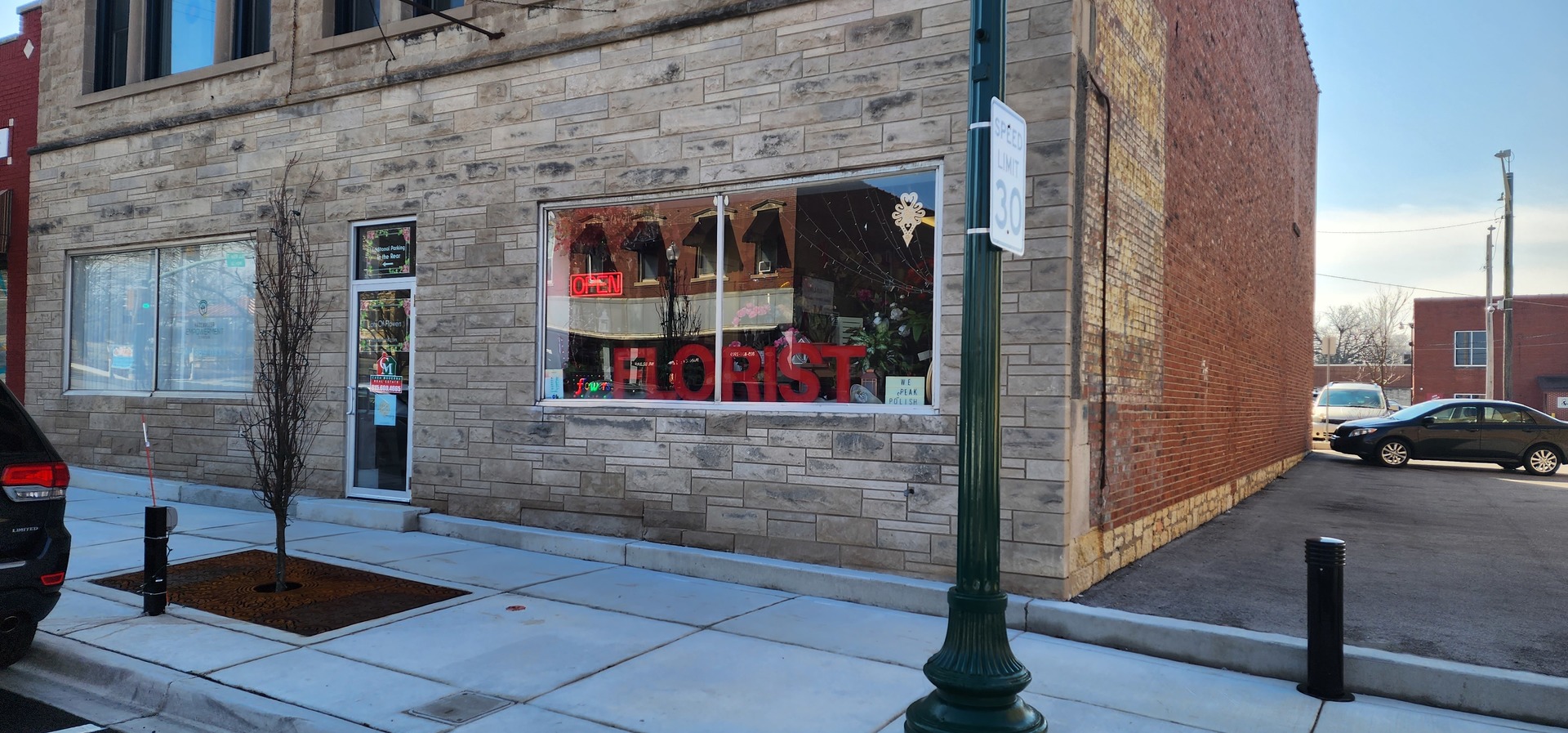 123 E 9th Street Unit: 1A