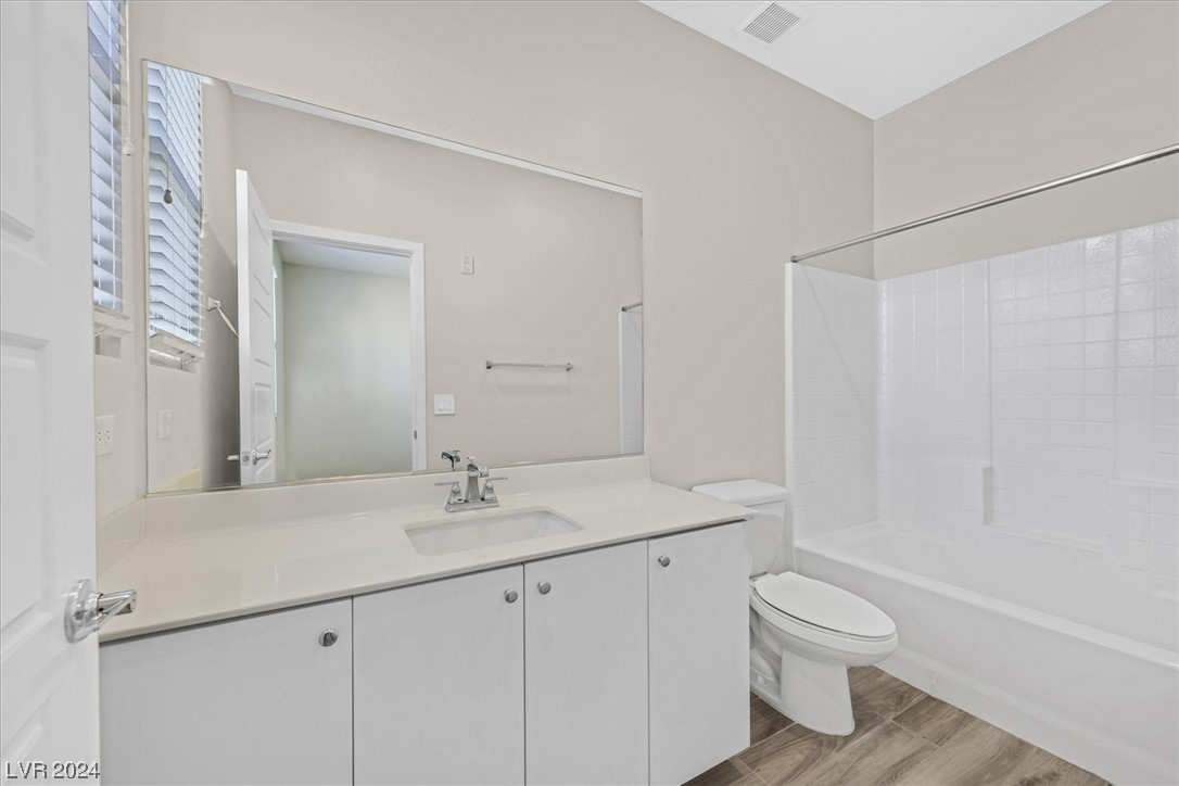 11231 Hidden Peak Avenue 206
