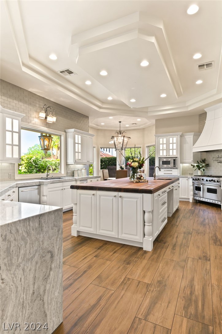 5170 Rustic Ridge Drive