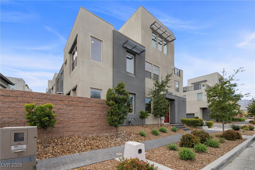 11325 Gravitation Drive