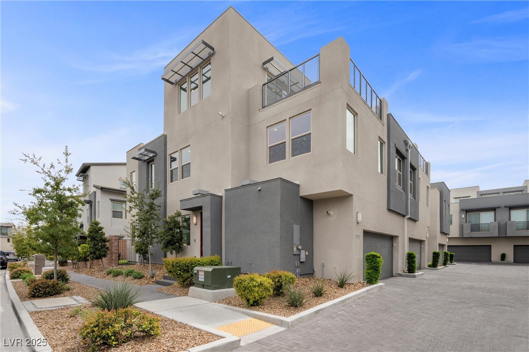 11325 Gravitation Drive