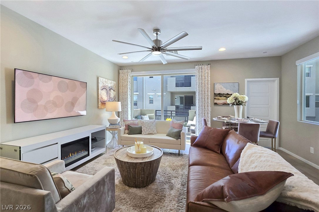 11256 Rainbow Peak Avenue 202