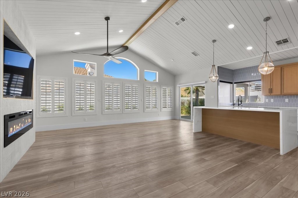 8120 Pacific Cove Drive