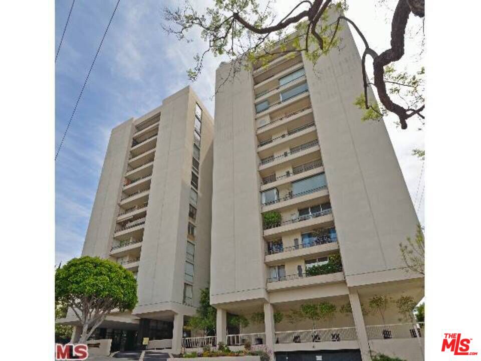 1100 Alta Loma Rd Unit: 1105