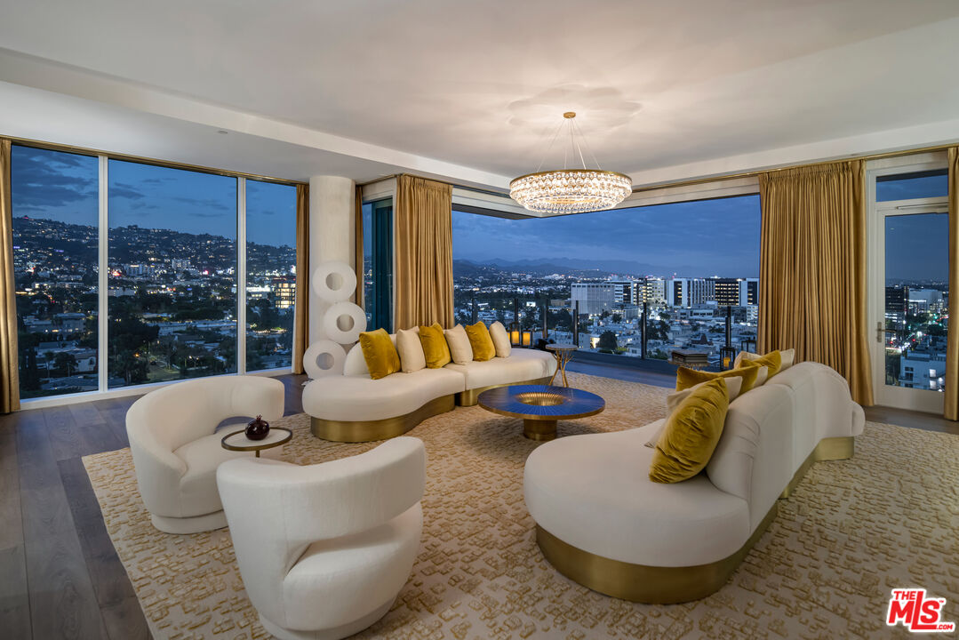 9000 W 3rd St Unit: 1101
