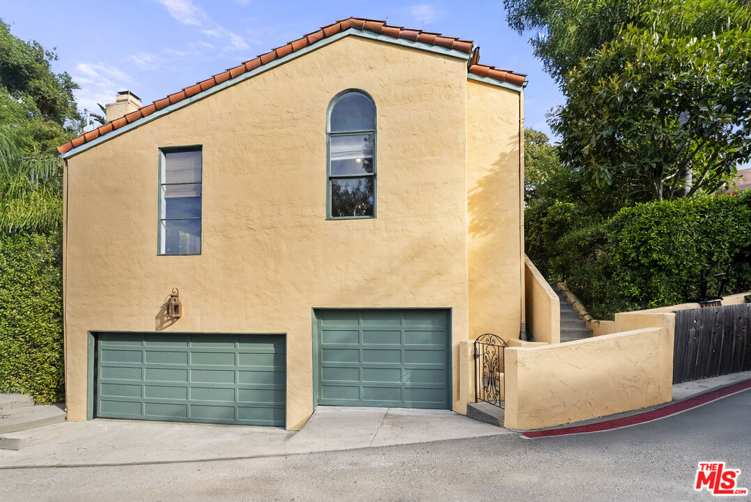 7445 Palo Vista Dr