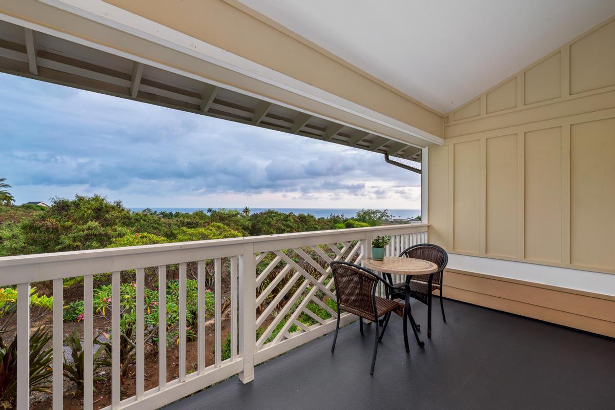 75-6060 KUAKINI HWY F4