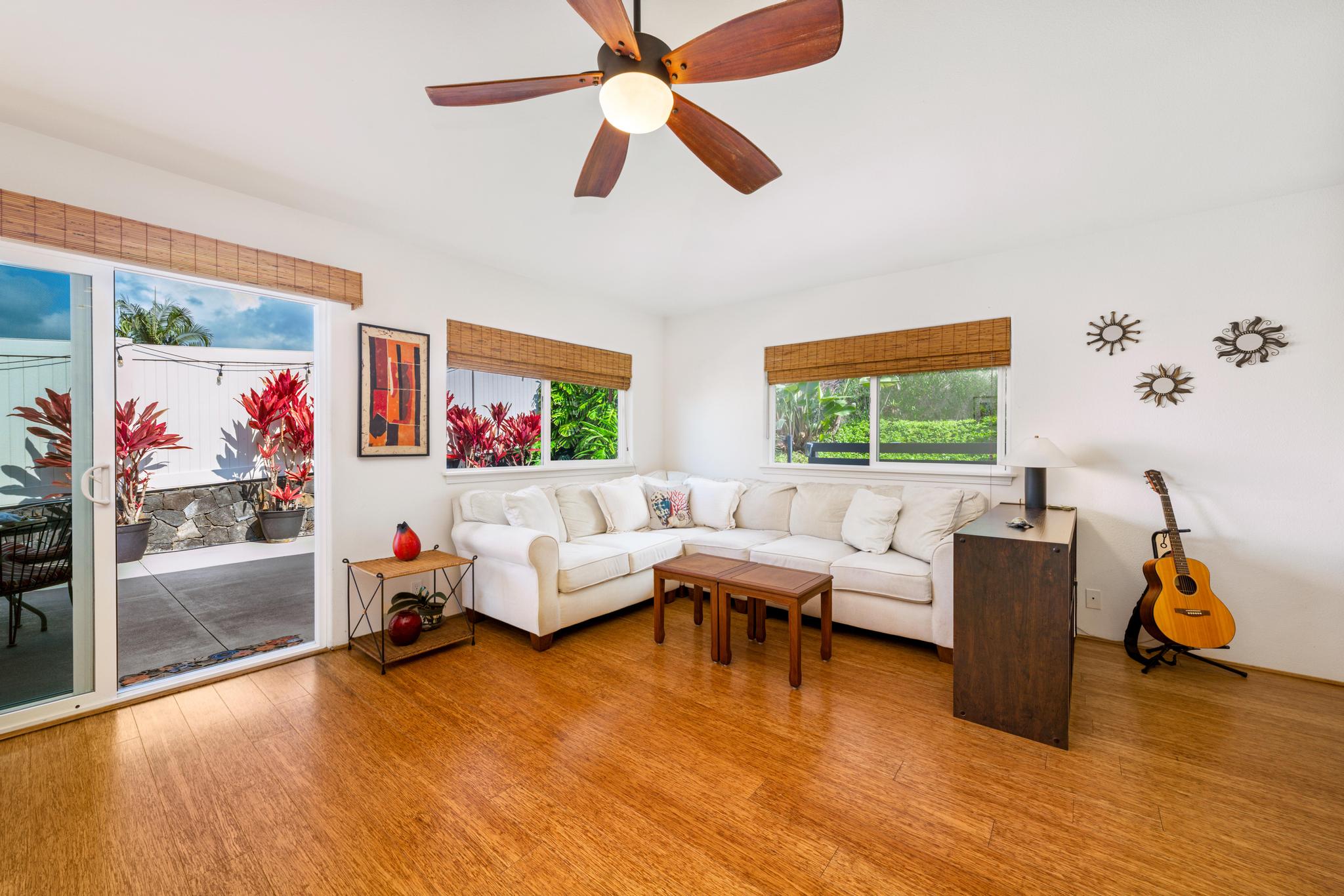 75-647 OPIKANALANI PL