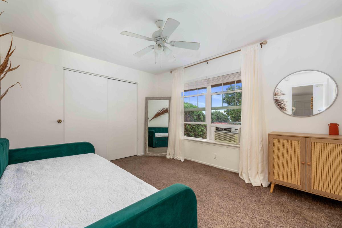 76-6119 ROYAL POINCIANA WAY 23A