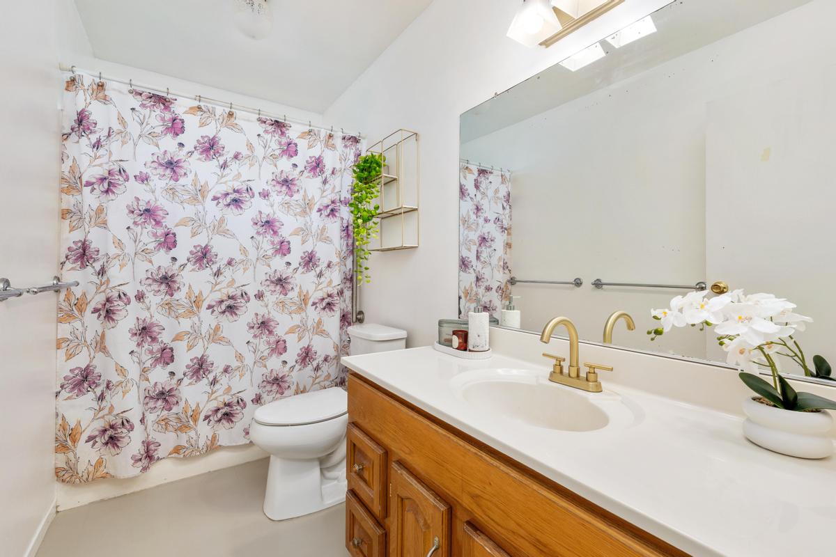 76-6119 ROYAL POINCIANA WAY 23A