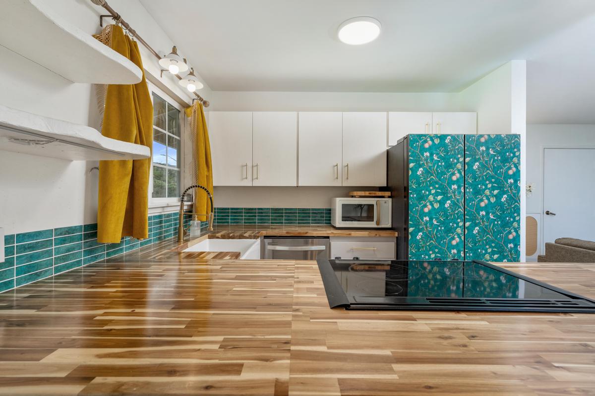 76-6119 ROYAL POINCIANA WAY 23A