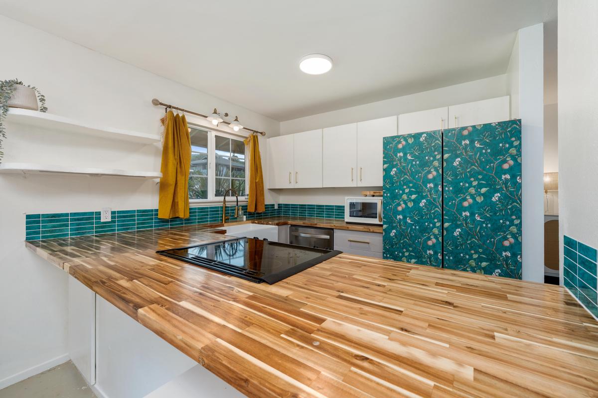 76-6119 ROYAL POINCIANA WAY 23A