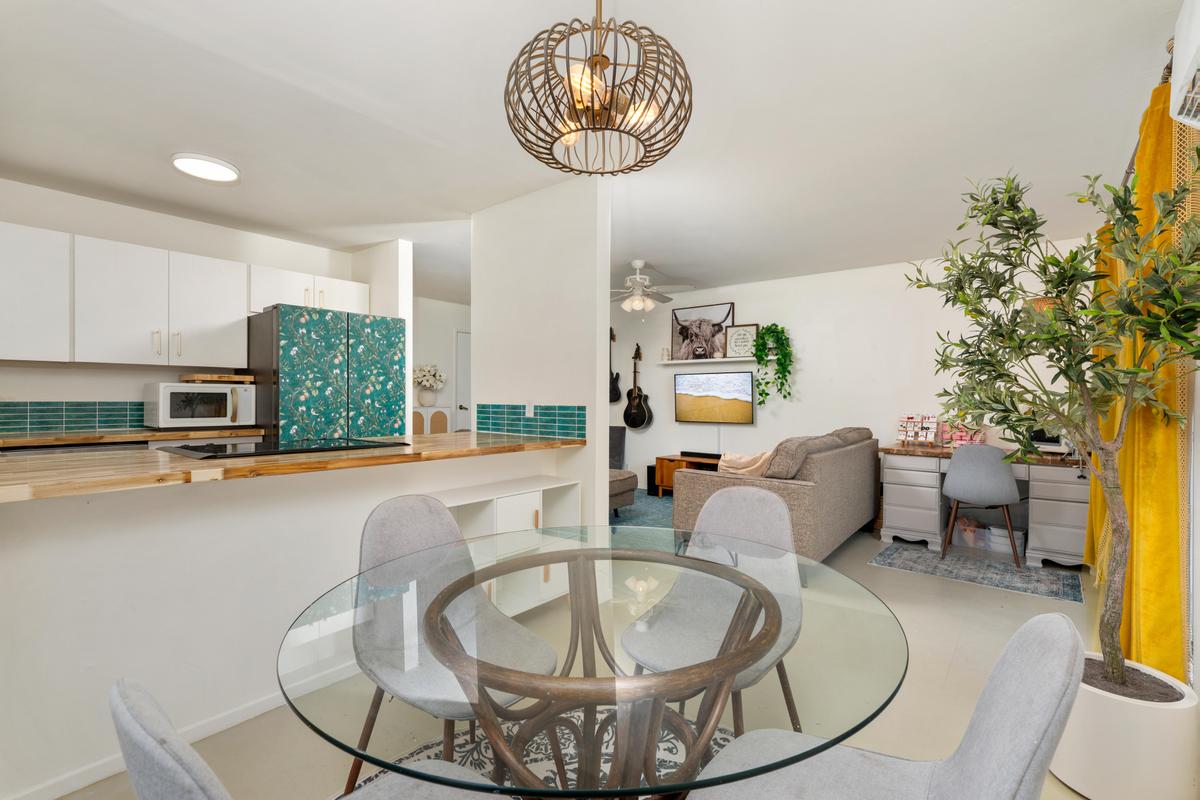 76-6119 ROYAL POINCIANA WAY 23A