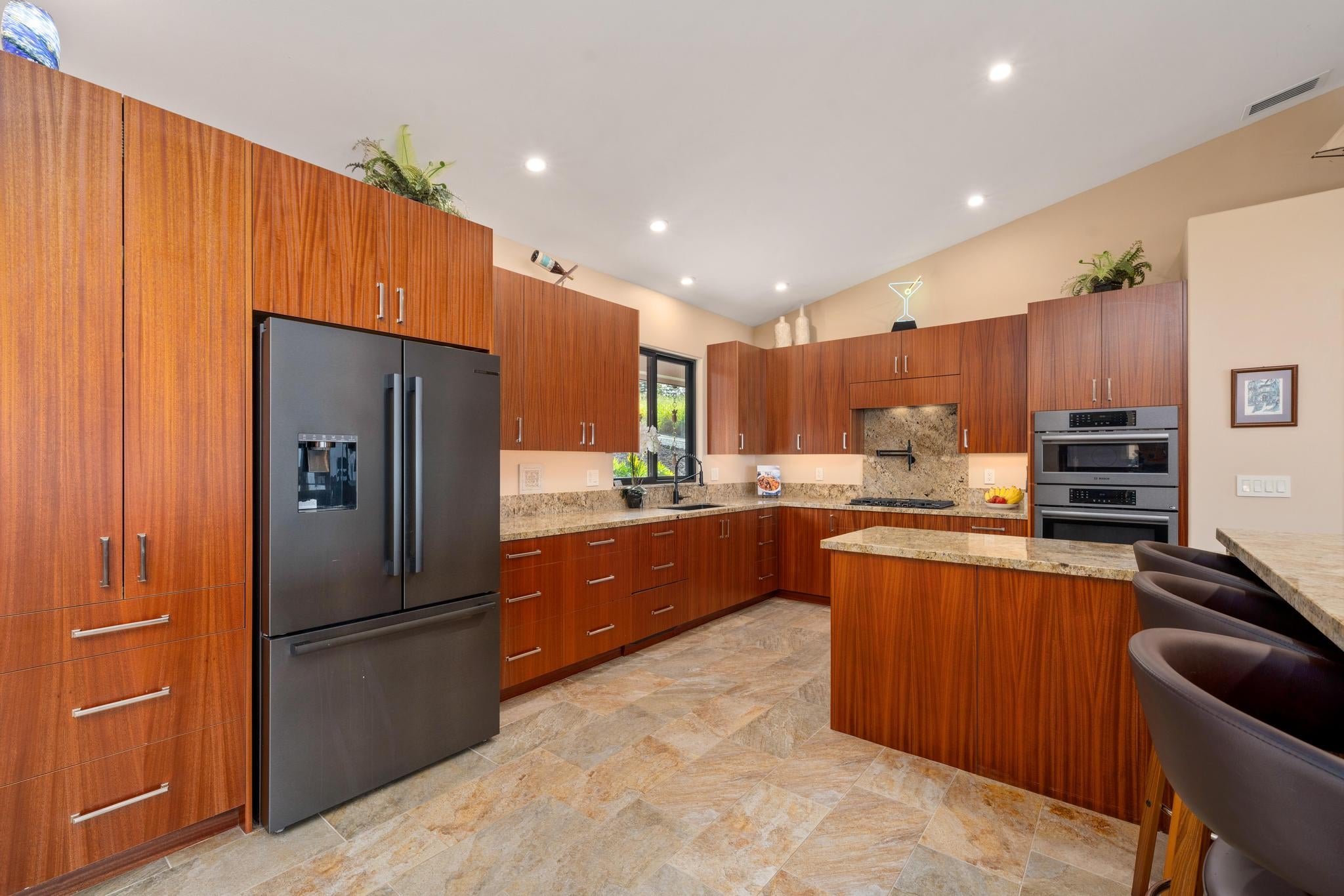 74-4735 KAIANIANI PL