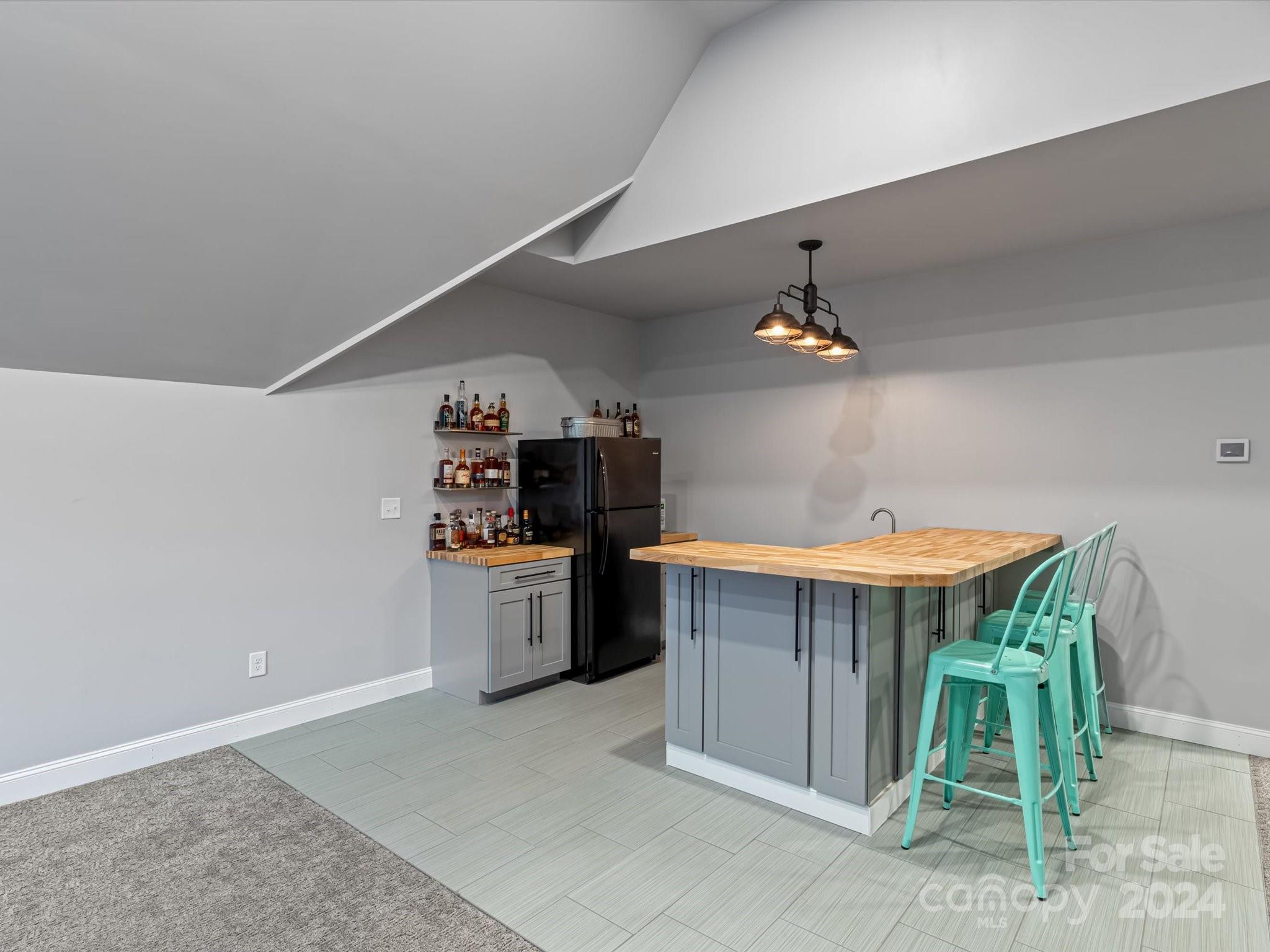 4700 Kay Bird Lane