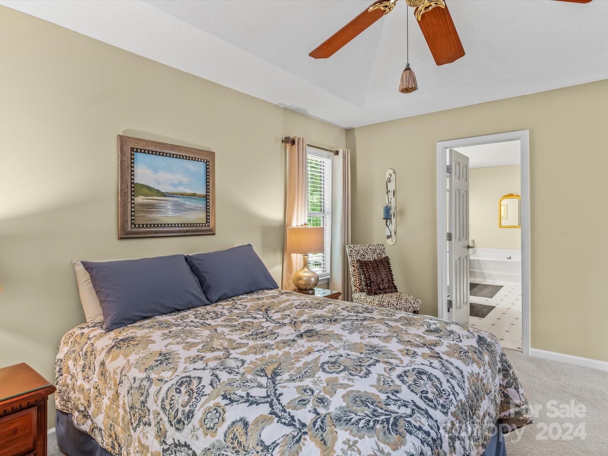 2811 Bathgate Lane