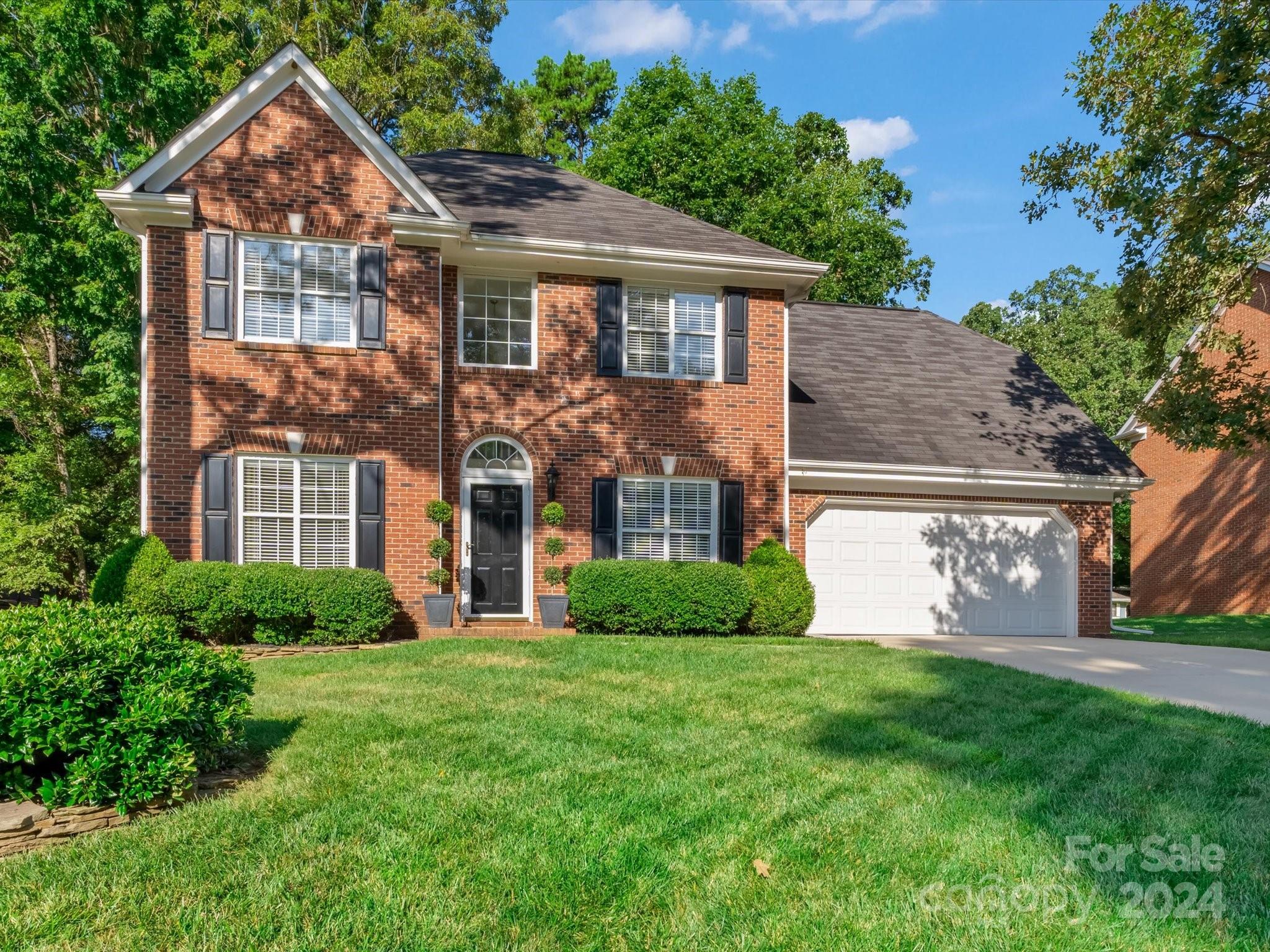 2811 Bathgate Lane