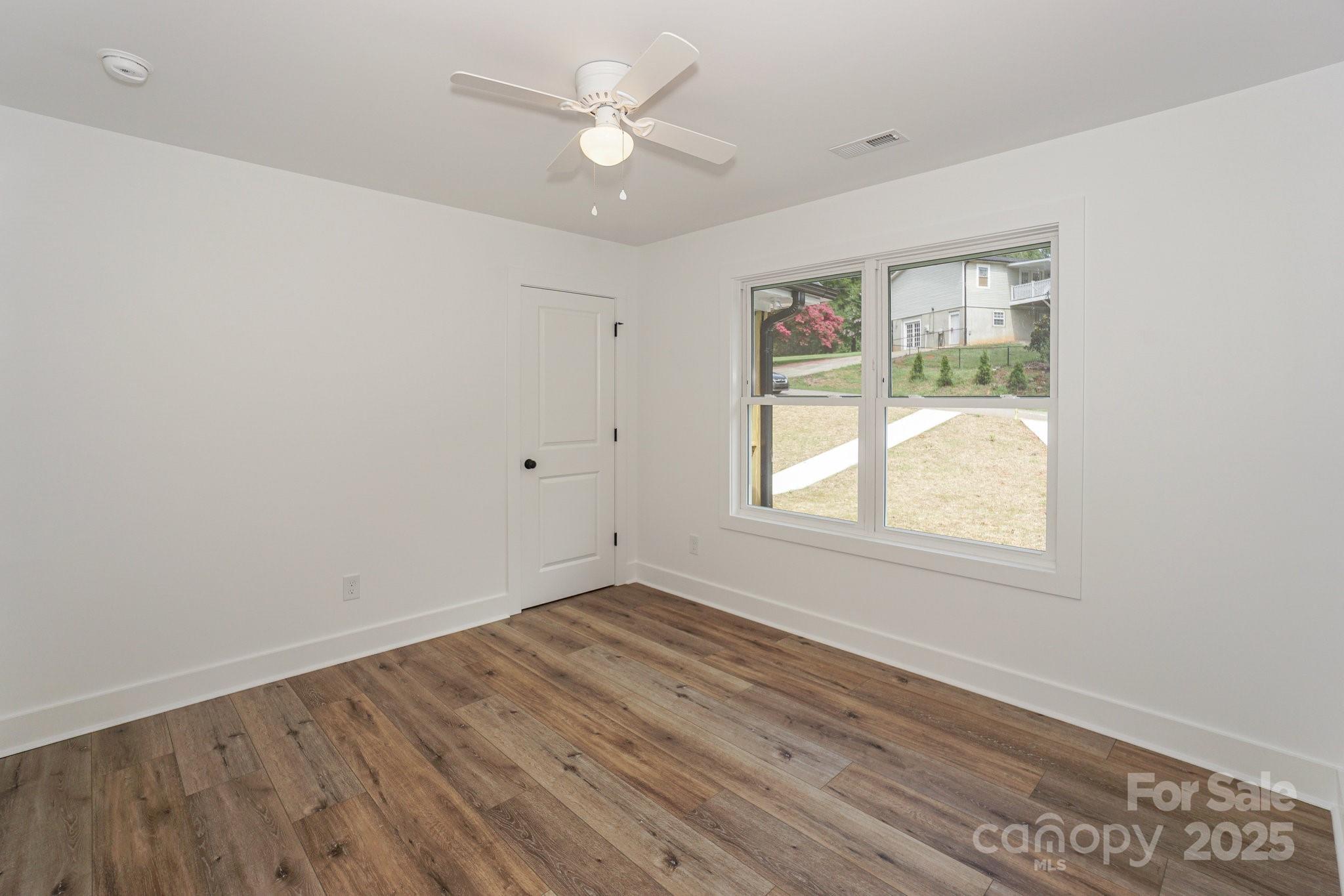 110 S Yadkin River Road