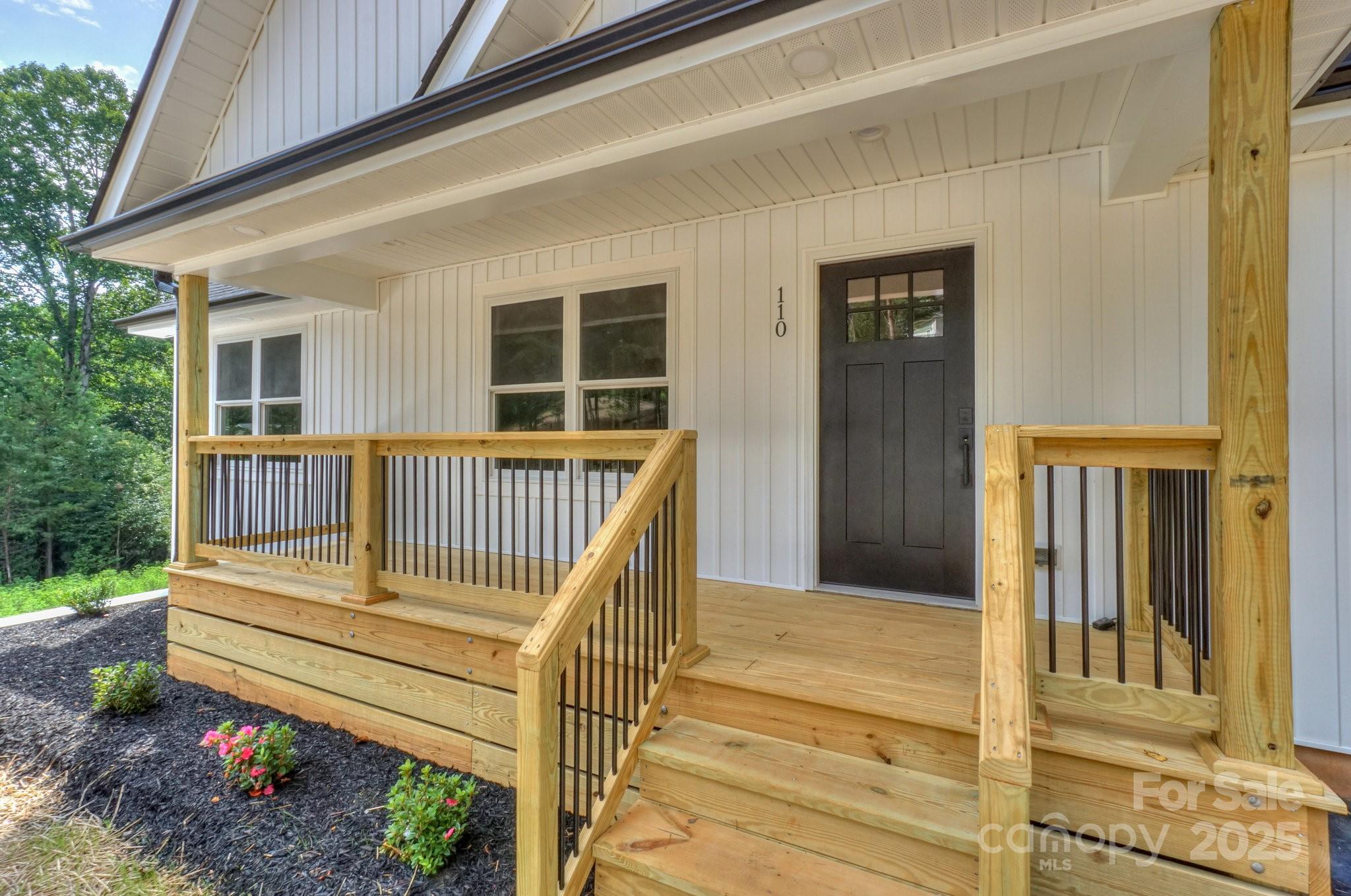 110 S Yadkin River Road