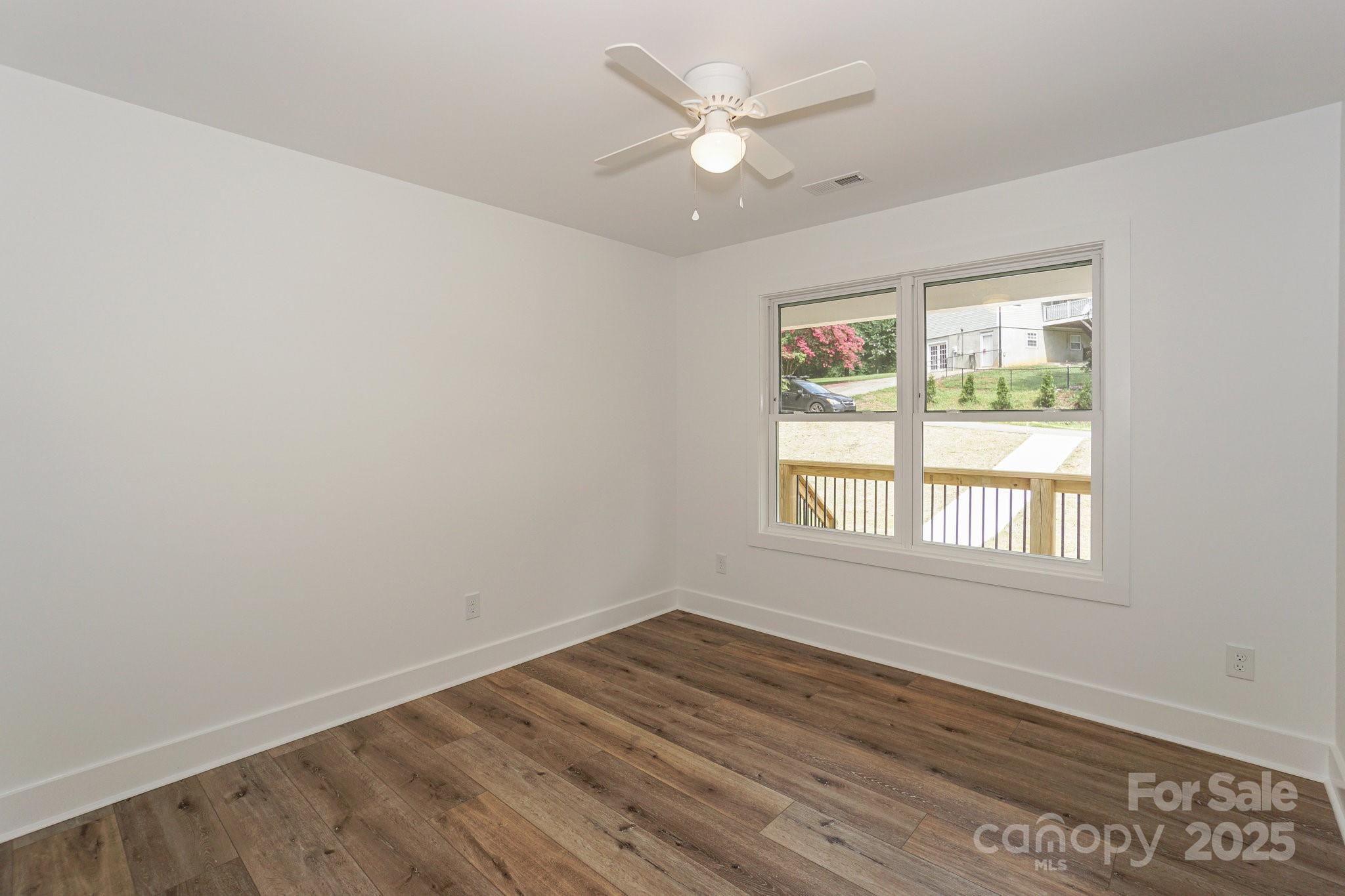 110 S Yadkin River Road