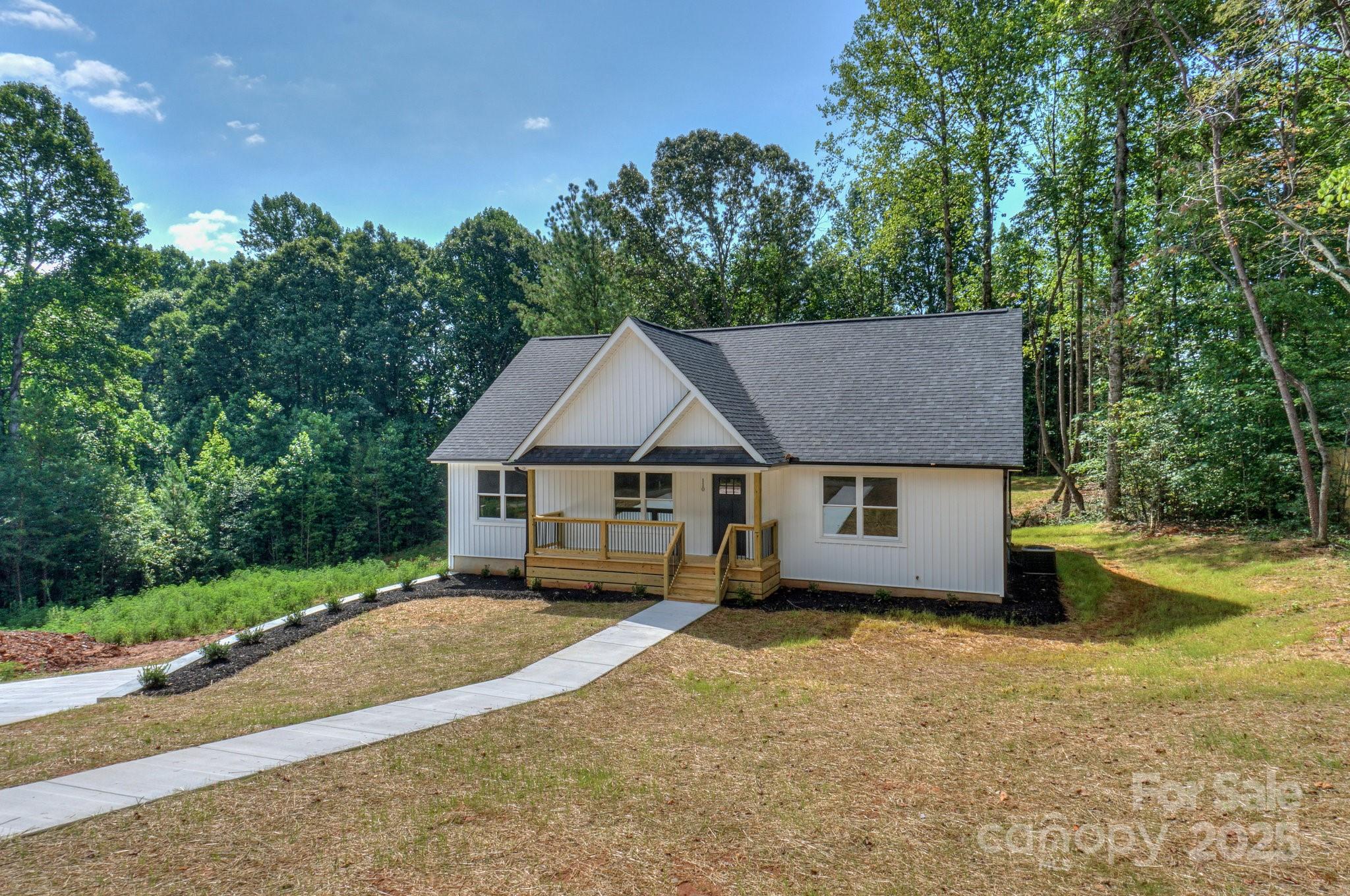 110 S Yadkin River Road