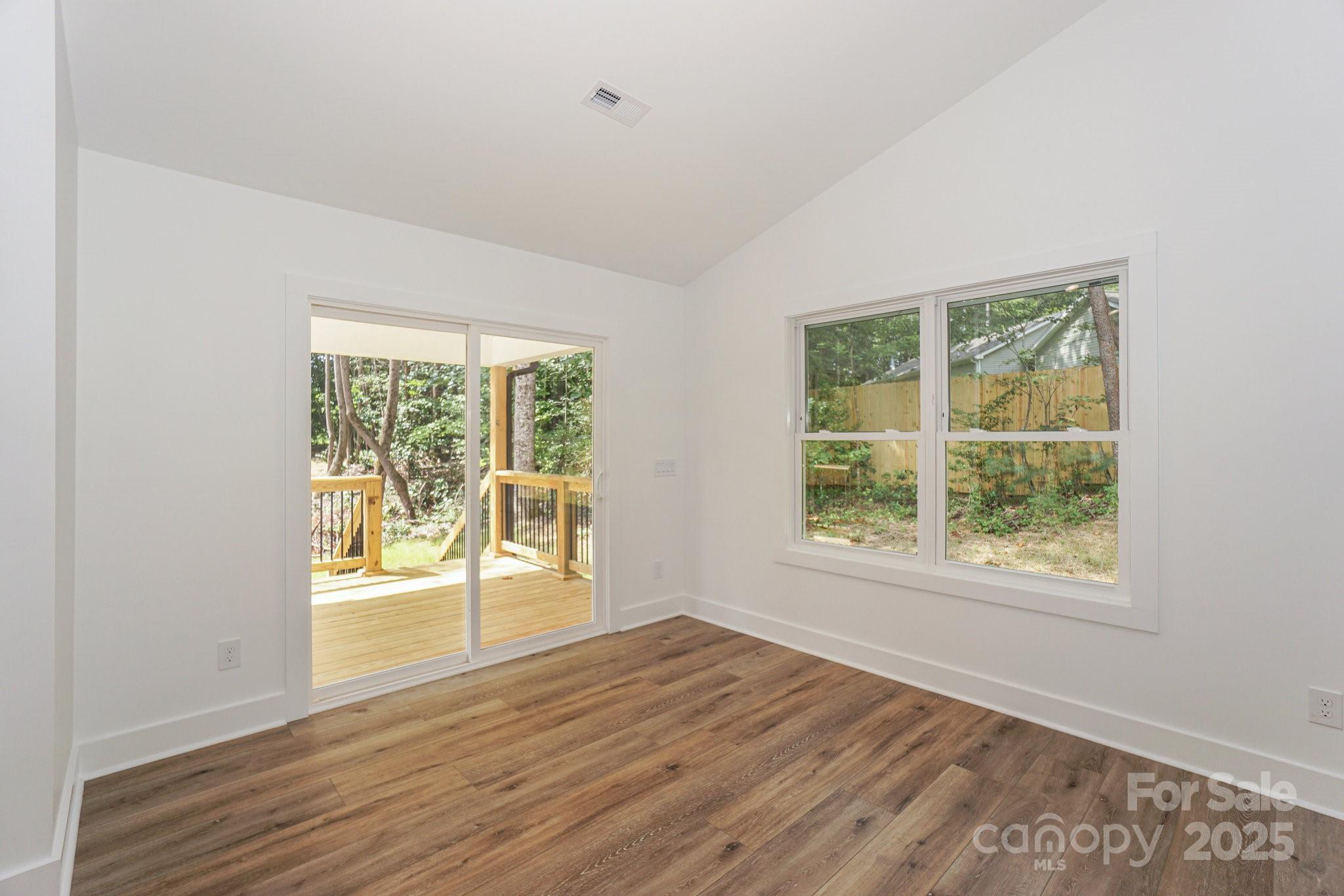 110 S Yadkin River Road