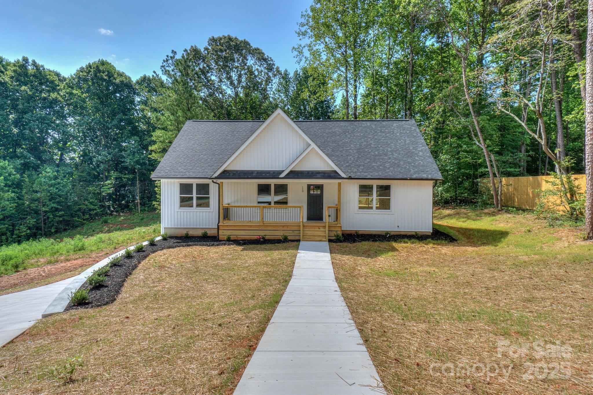 110 S Yadkin River Road