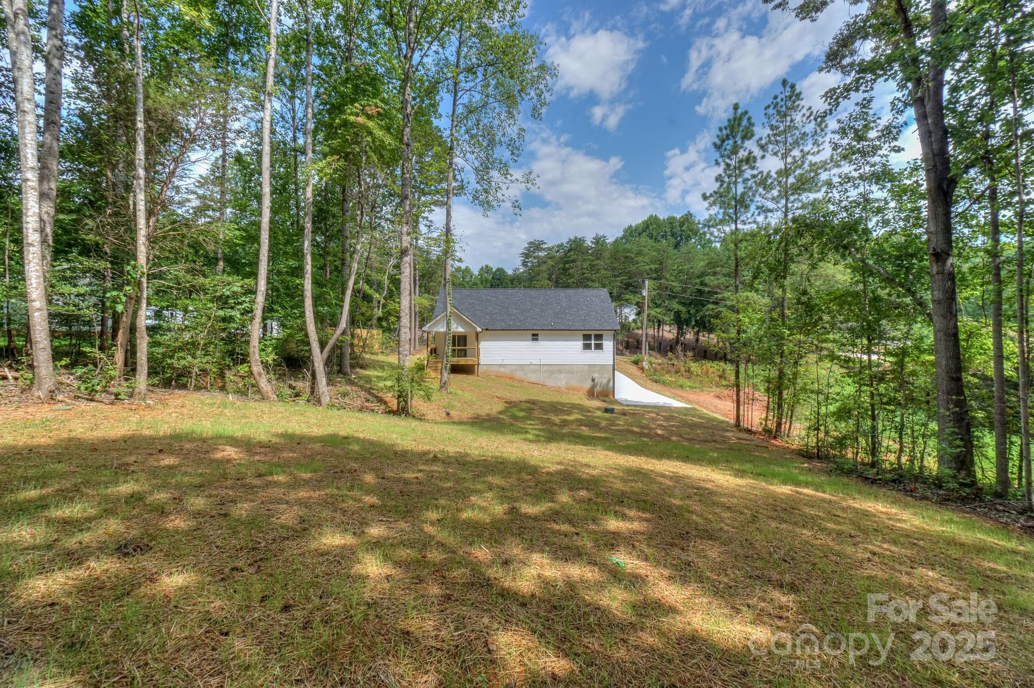 110 S Yadkin River Road