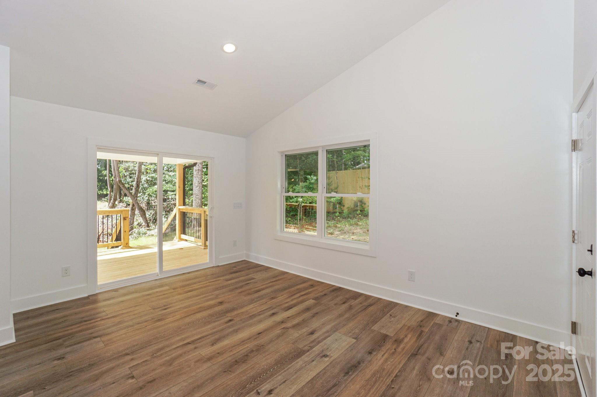 110 S Yadkin River Road