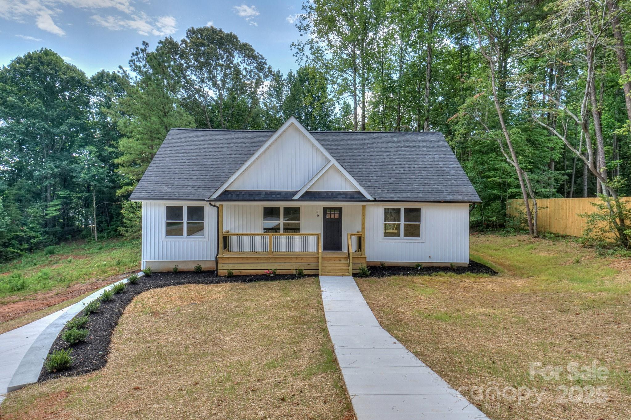 110 S Yadkin River Road