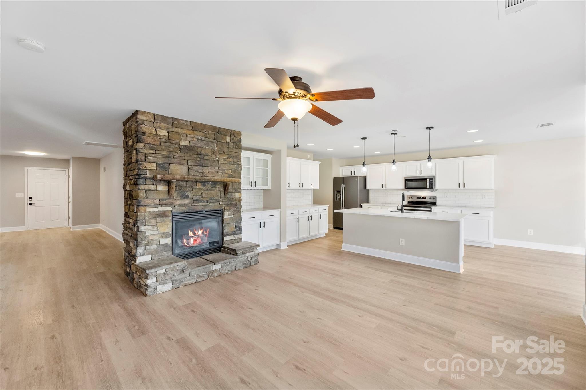 107 Ameena Chase Trail