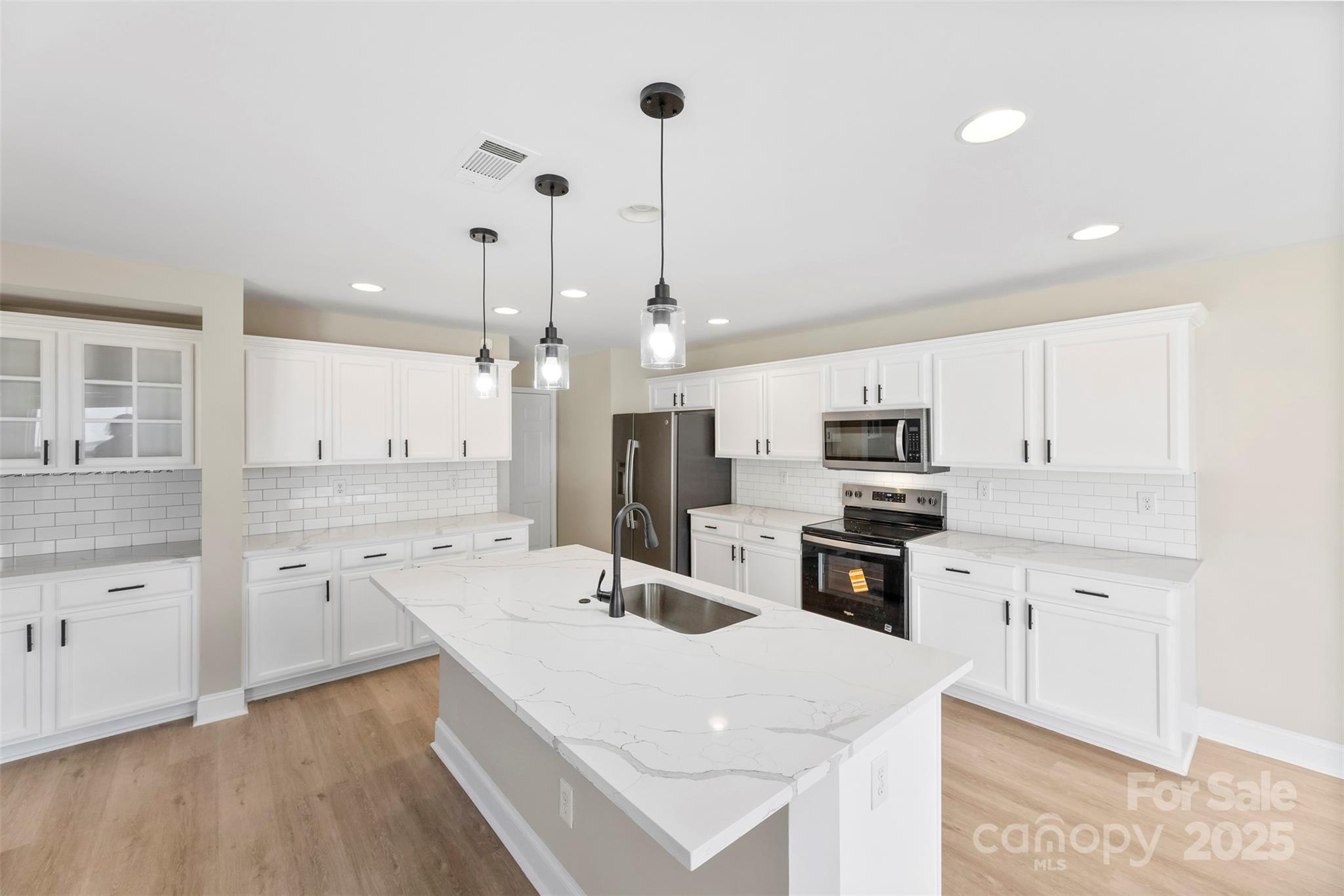 107 Ameena Chase Trail