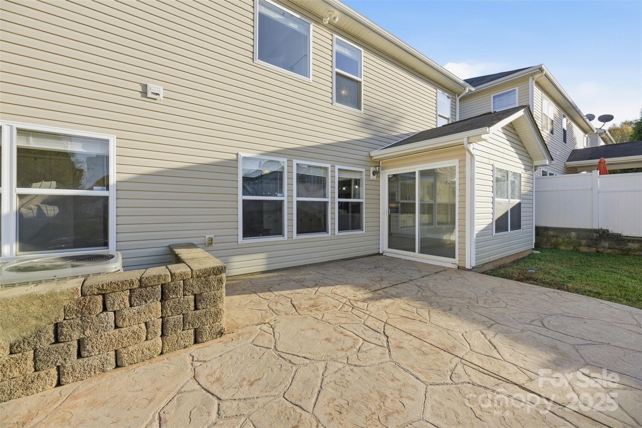 107 Ameena Chase Trail