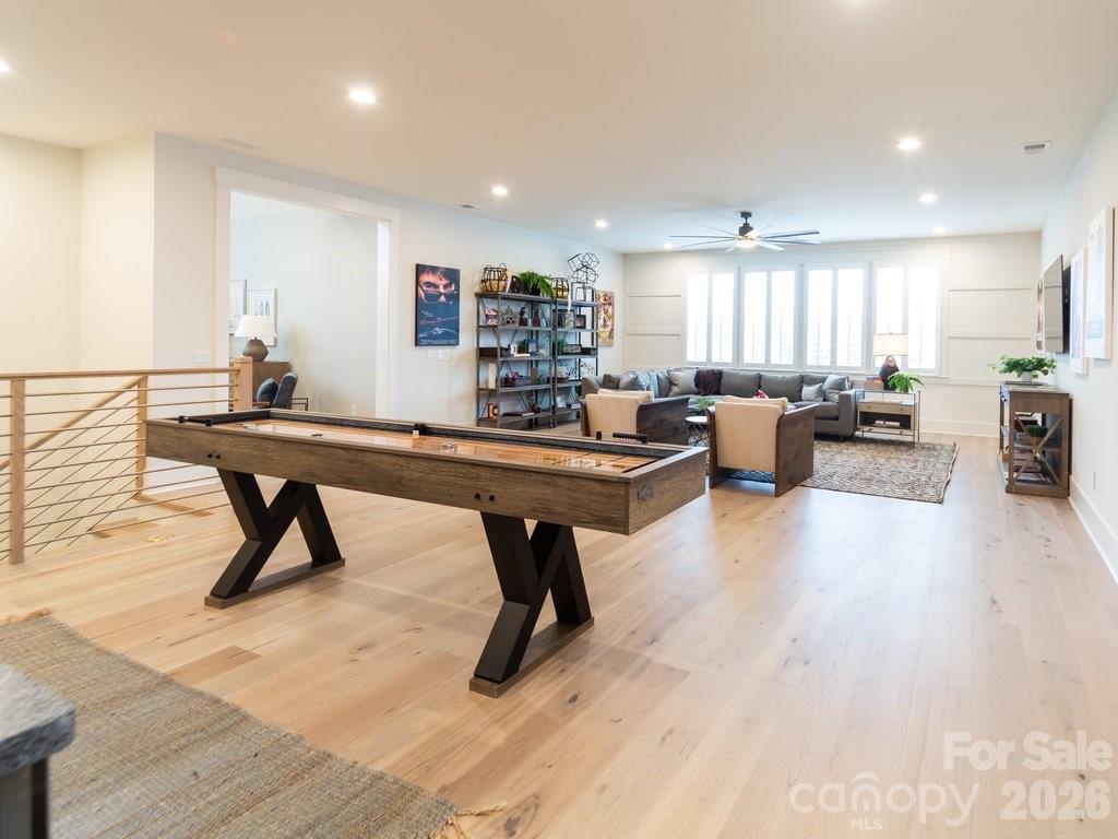110 Willow View Loop