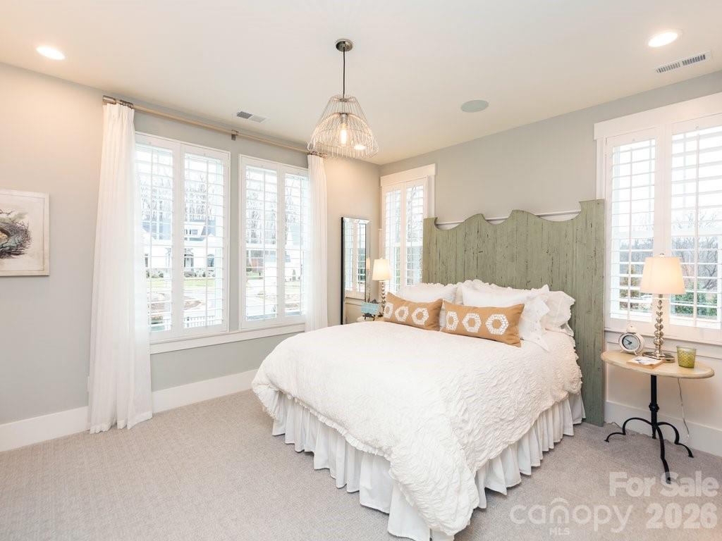 110 Willow View Loop