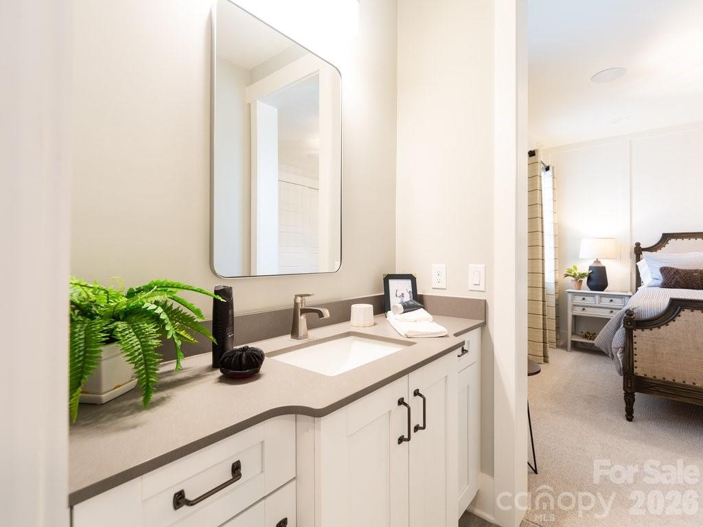 110 Willow View Loop