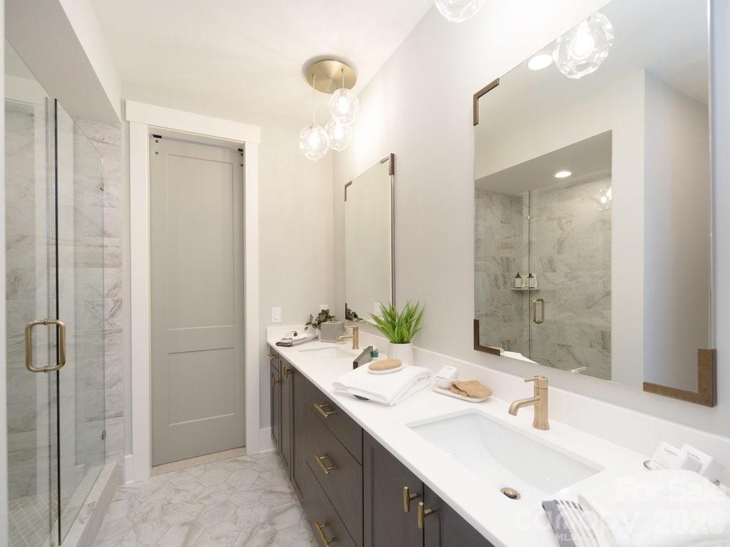 110 Willow View Loop