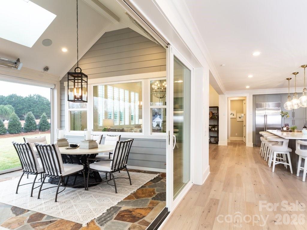 110 Willow View Loop