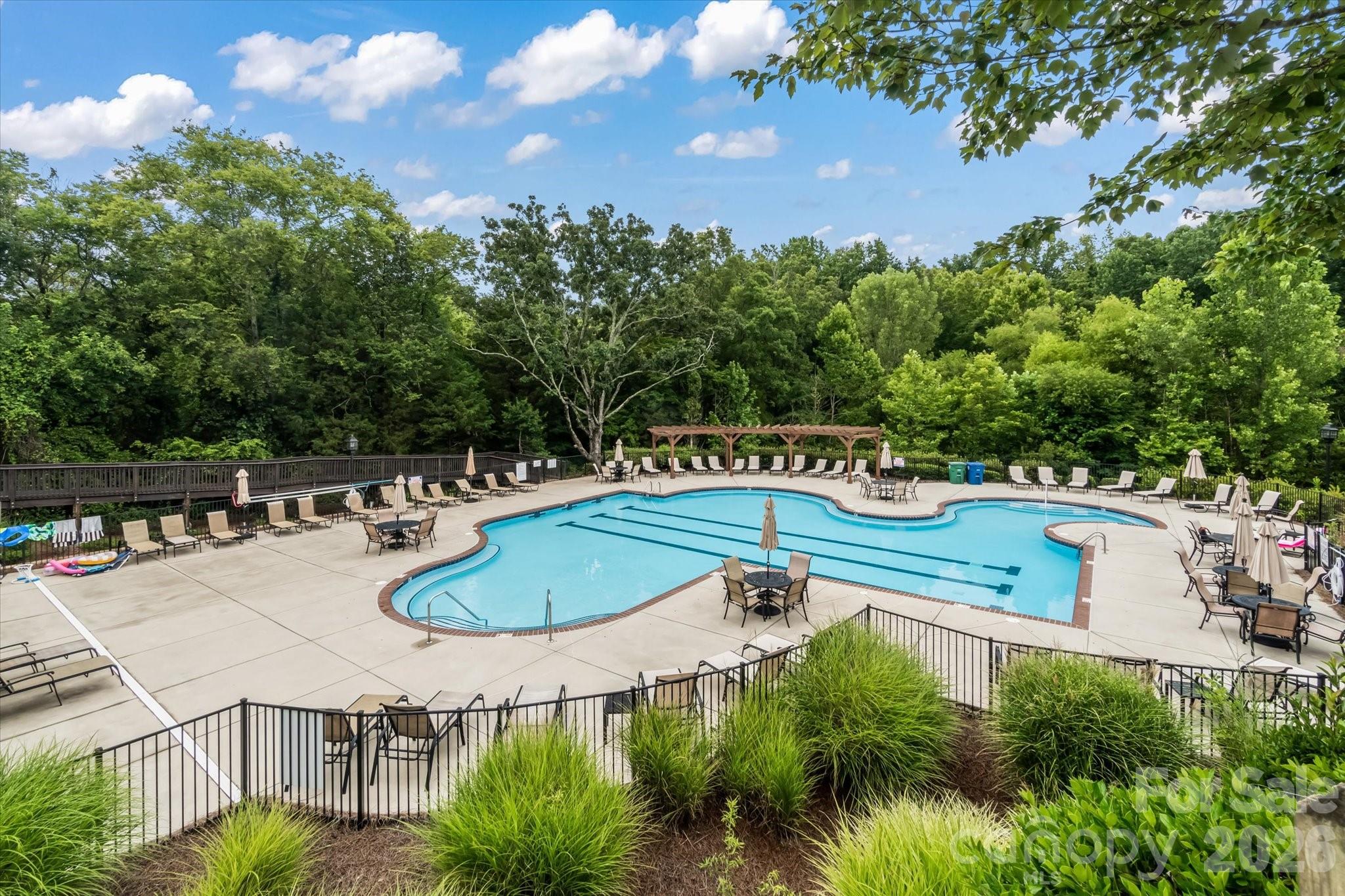 21556 Old Canal Street