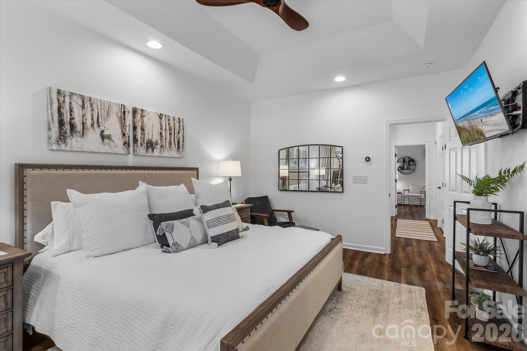 21556 Old Canal Street