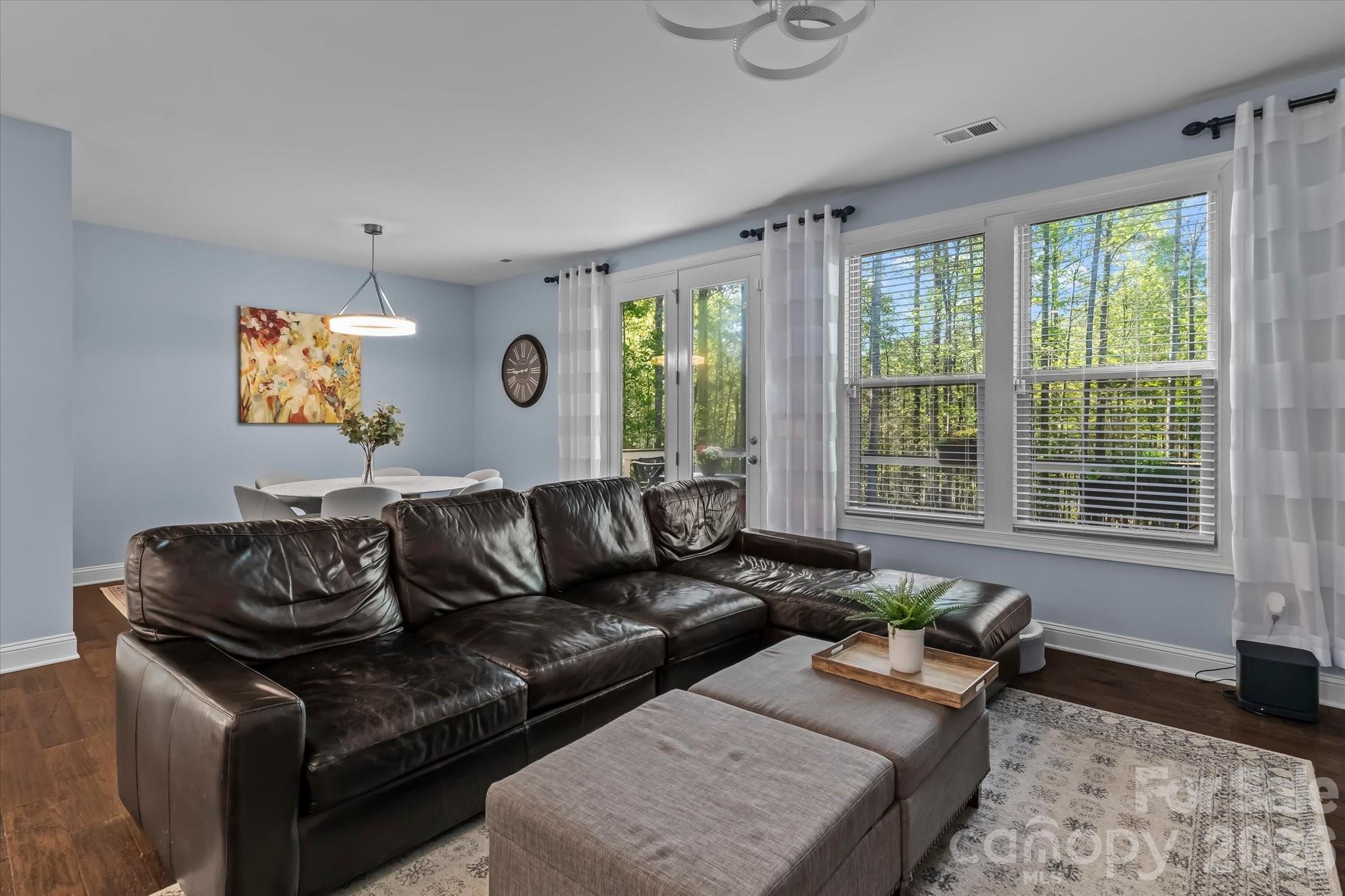 111 Abbeville Lane