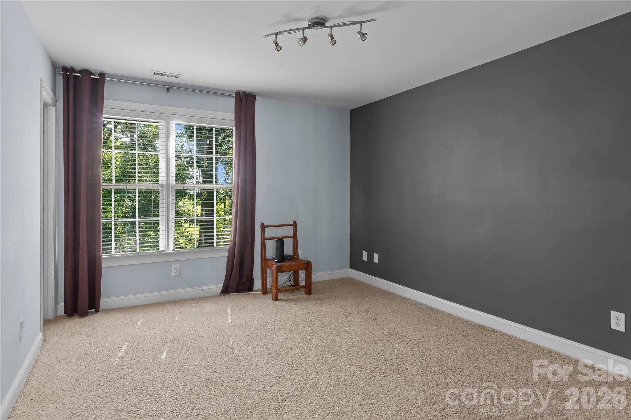 228 Forest Walk Way