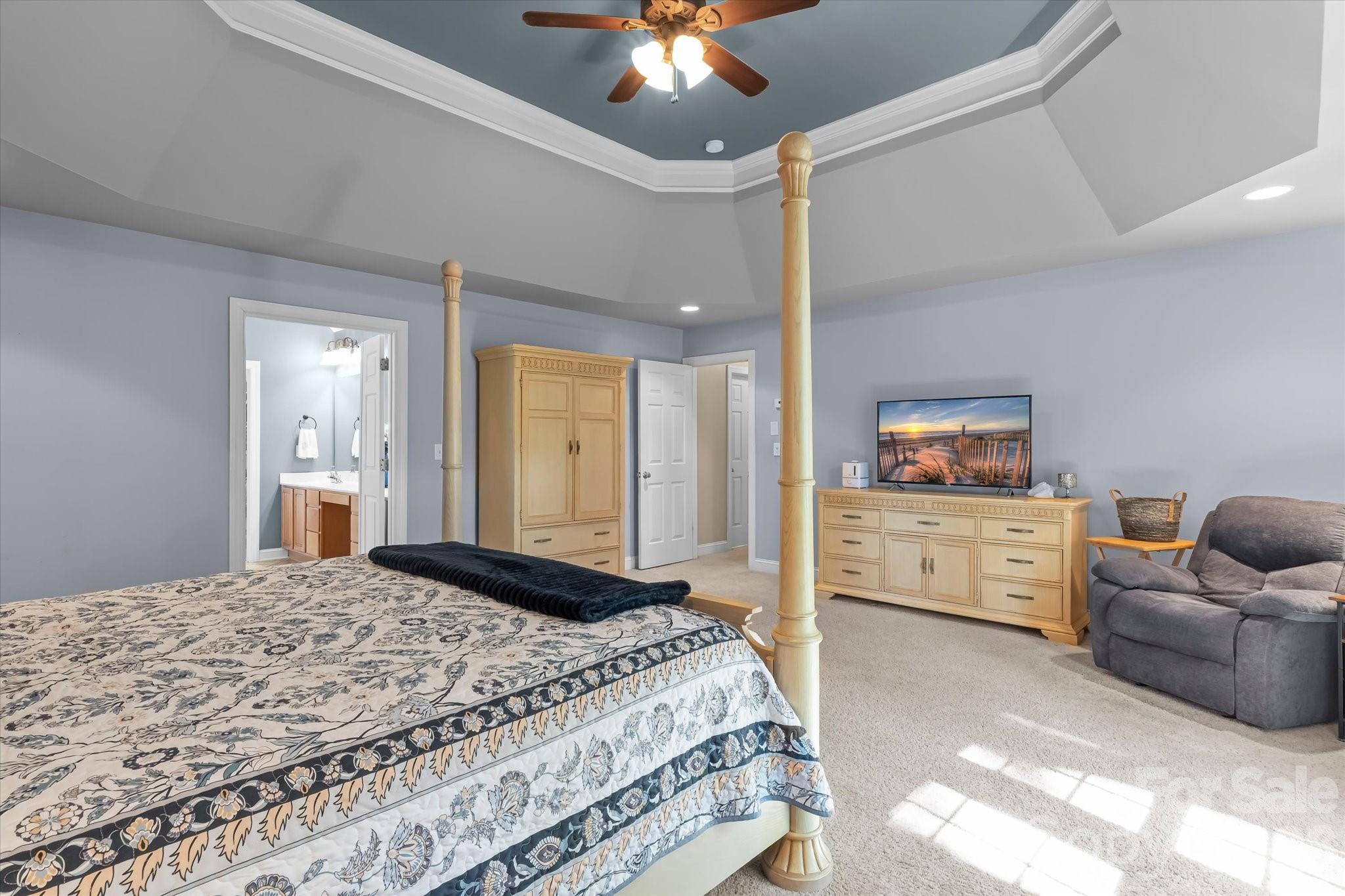 228 Forest Walk Way