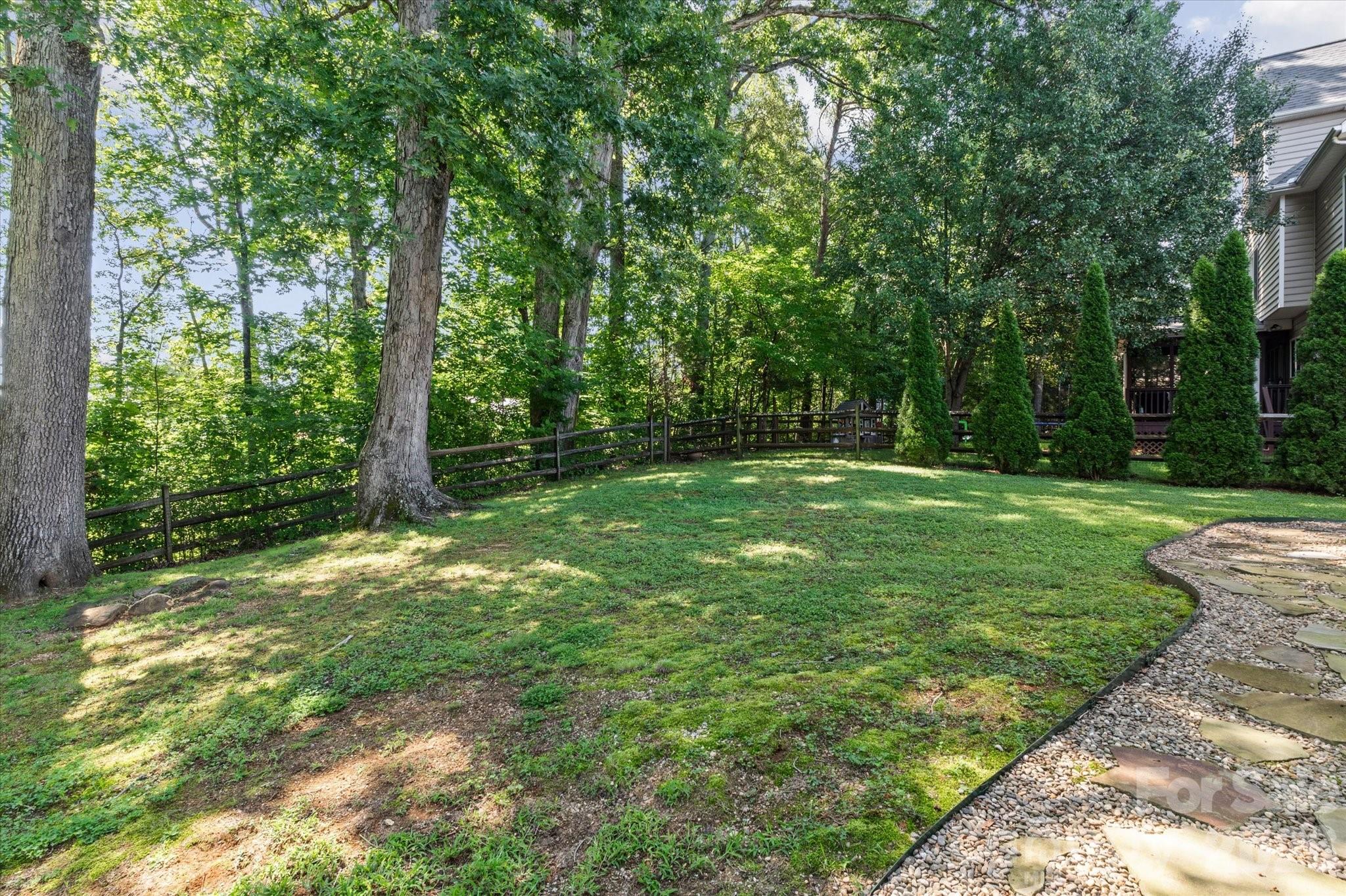 228 Forest Walk Way