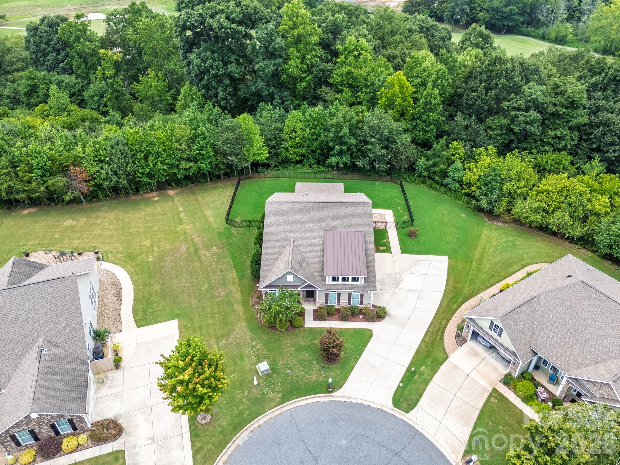 229 Hunters Hill Drive