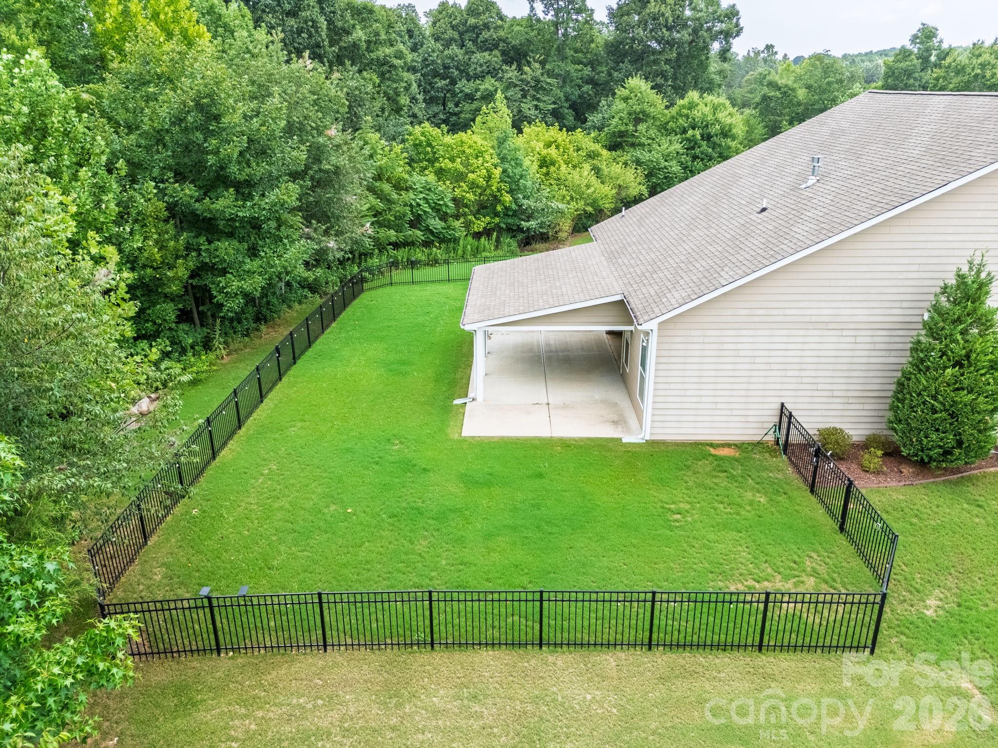 229 Hunters Hill Drive